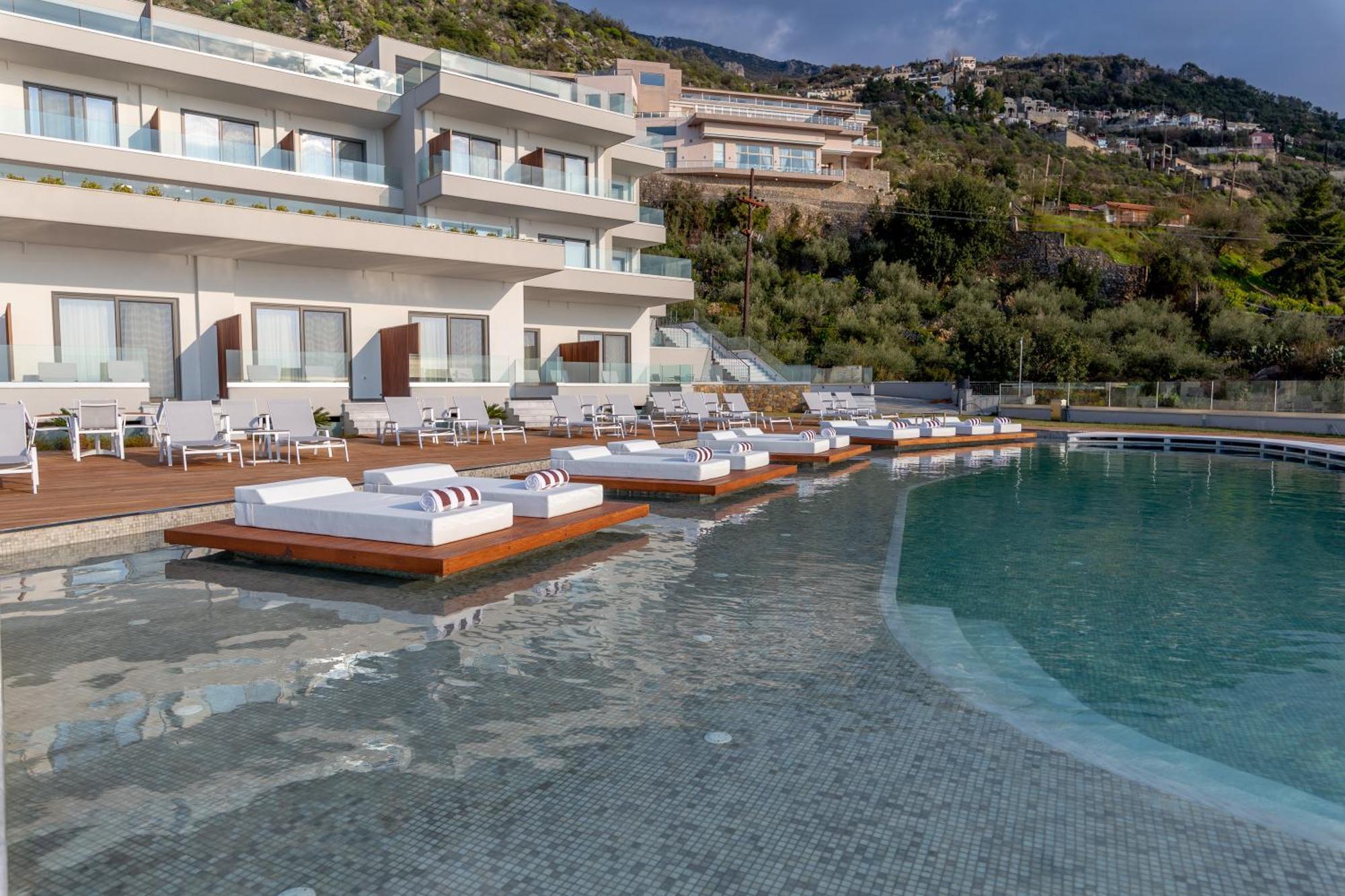 Messinian Icon Hotel & Suites カラマタ エクステリア 写真
