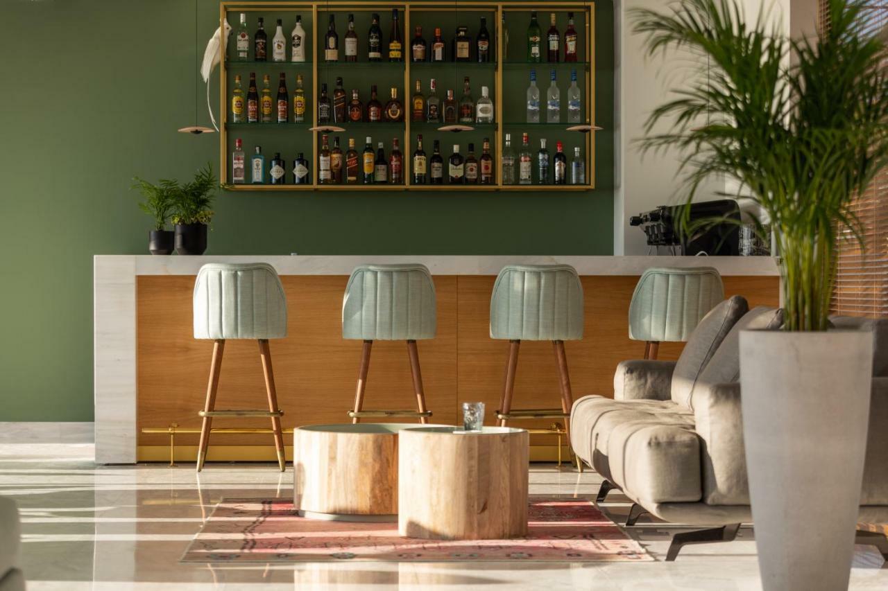 Messinian Icon Hotel & Suites カラマタ エクステリア 写真