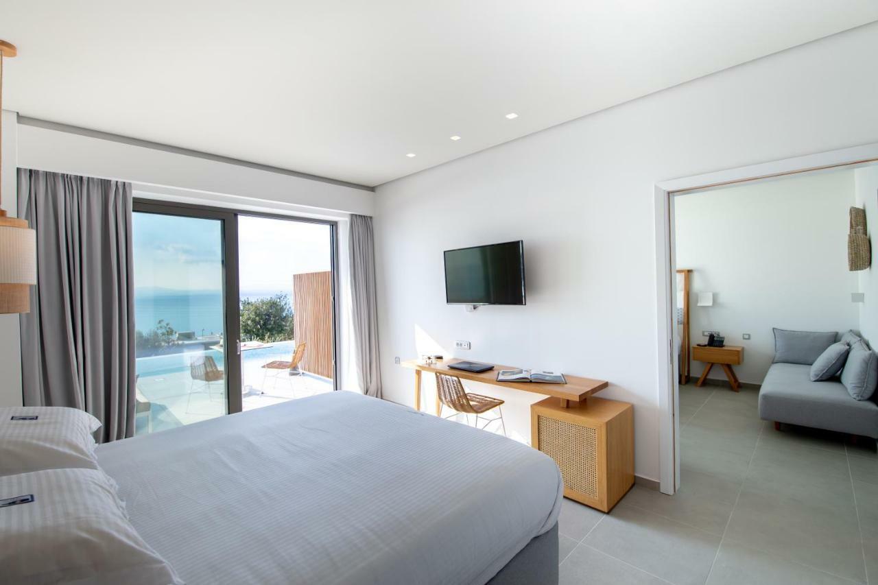 Messinian Icon Hotel & Suites カラマタ エクステリア 写真