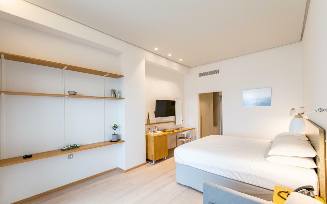 Messinian Icon Hotel & Suites カラマタ エクステリア 写真
